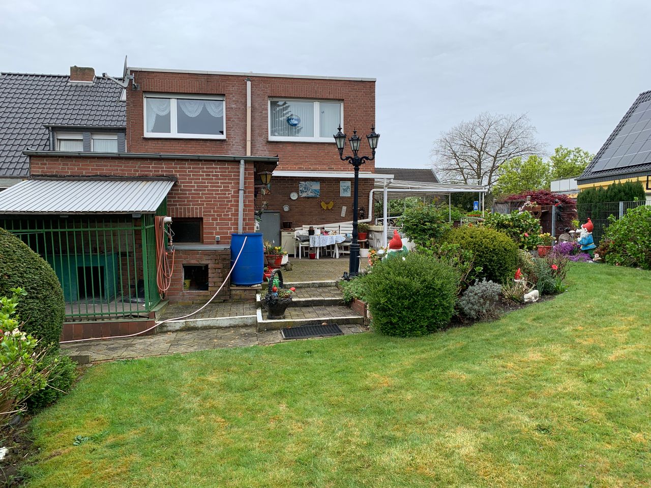 Wohn-/Geschäftshaus in Moers-Hülsdonk