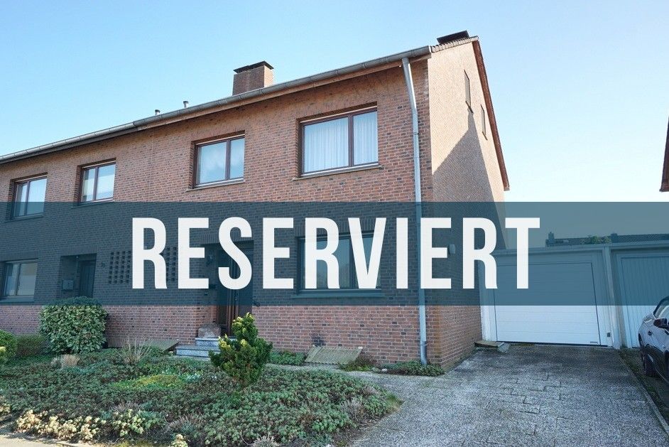 Issum: Doppelhaushälfte