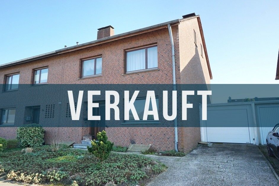 Issum: Doppelhaushälfte